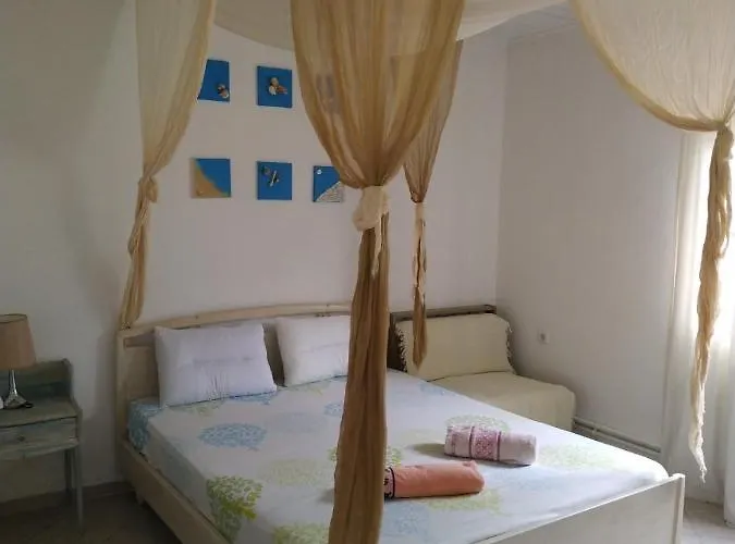 Дом отдыха Istos House *