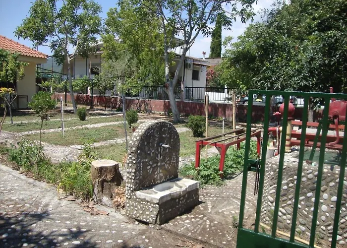 Istos House Дом отдыха