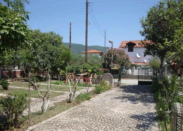 Istos House Дом отдыха